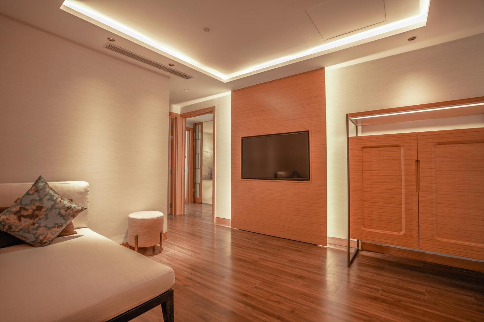 Grand Hyams Hotel - Quy Nhon Beach Buitenkant foto